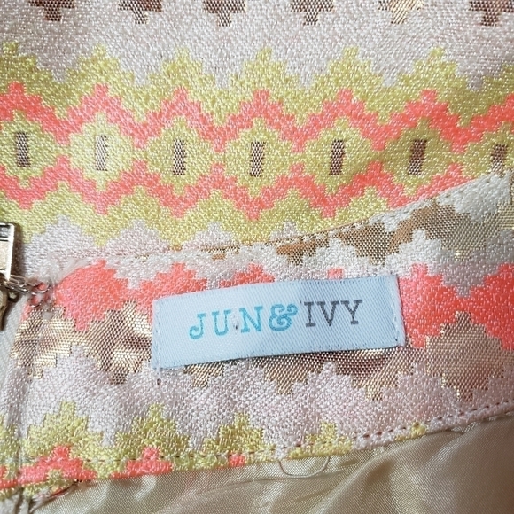 Jun & Ivy pleated Metallic gold & bright coral Skirt Size Medium - Picture 15 of 16